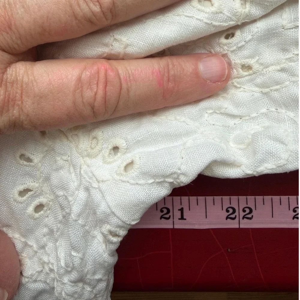 Coldwater Creek Eyelet Blazer Womens Size M Cream Linen Cotton Floral Jacket